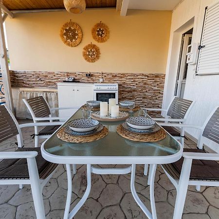 Aperanto Galazio Apartment أرخانجلوس المظهر الخارجي الصورة
