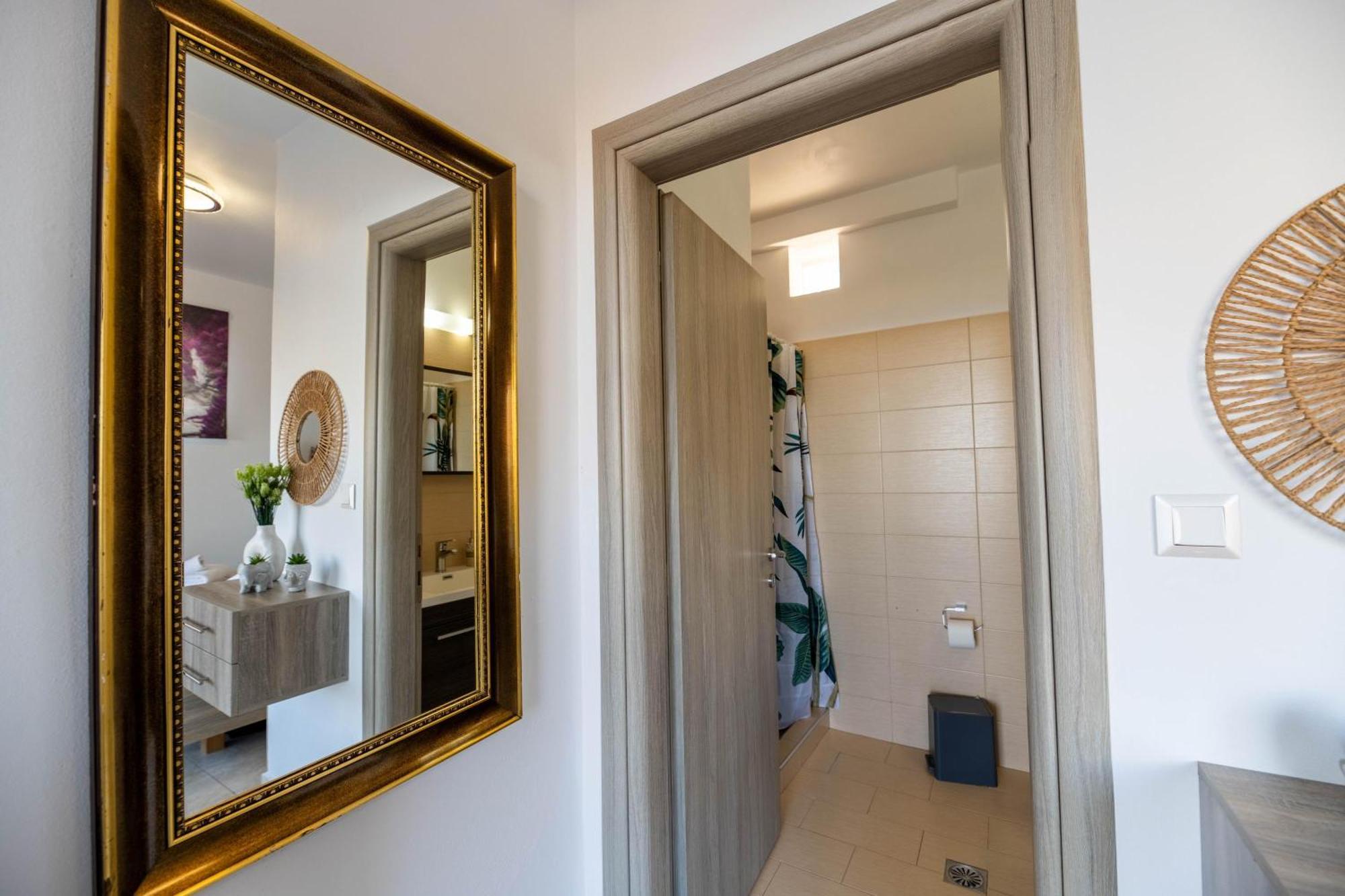 Aperanto Galazio Apartment أرخانجلوس المظهر الخارجي الصورة